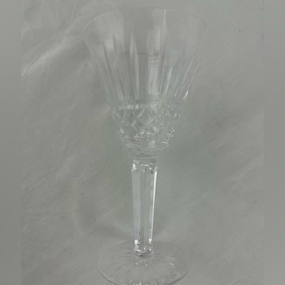 WATERFORD Crystal Maeve White Wine Glass - Picture 2 of 5